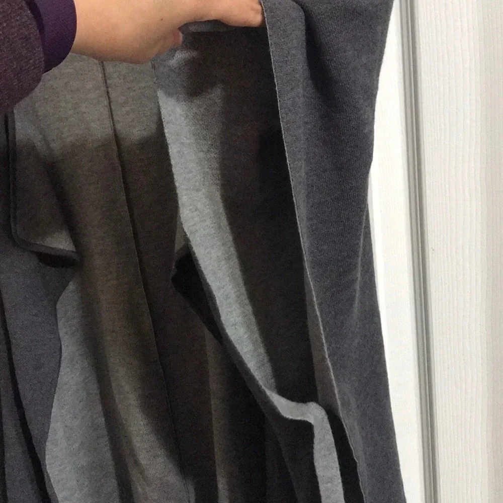 Lululemon After Asana Wrap Heathered Dark Carbon